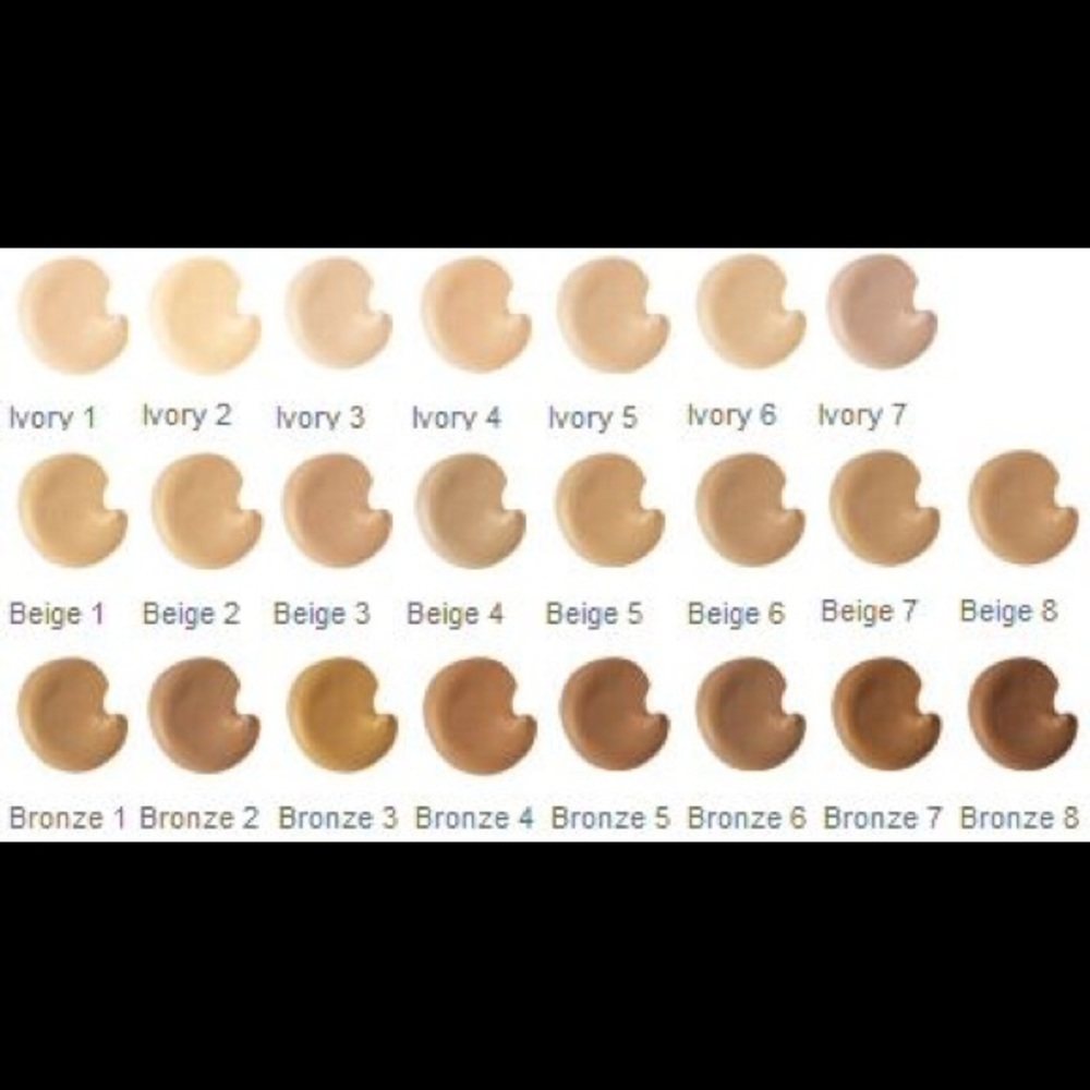 TimeWise® Matte-Wear® Liquid Foundation - Picture 3 of 4